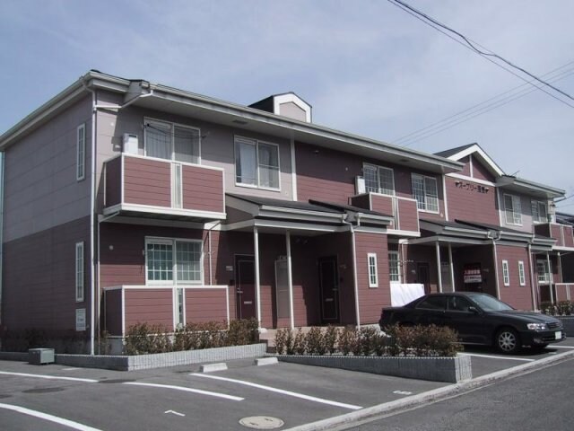 オーブリー栗熊の物件外観写真