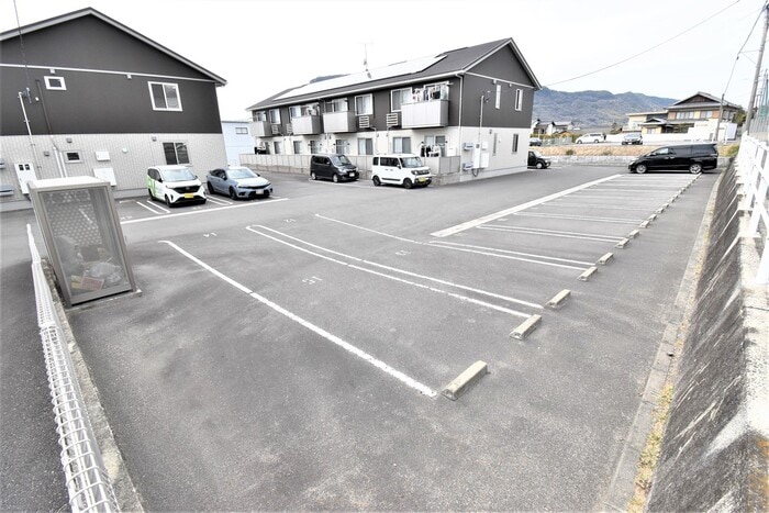 フキノトウ牟礼北 A棟の物件外観写真