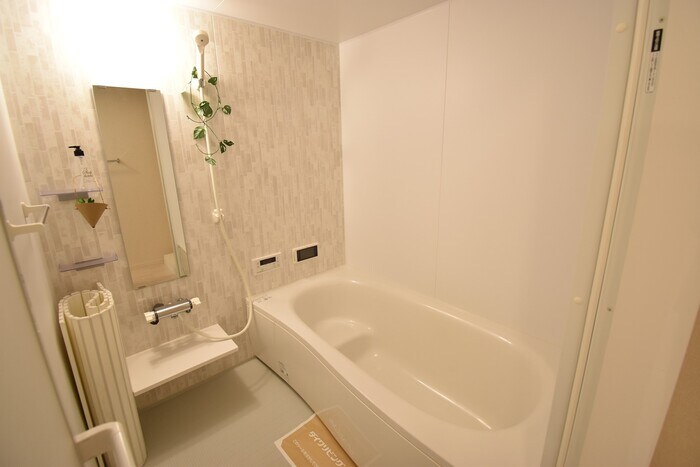 リリックガーデンB棟の物件内観写真