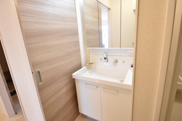 リリックガーデンB棟の物件内観写真