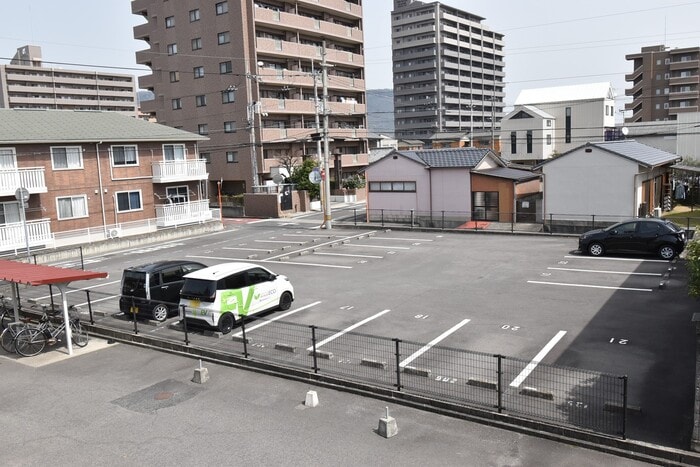 クレスト木太　B棟の物件外観写真