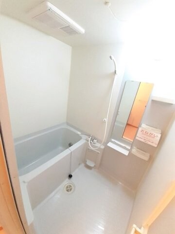 カルム・シェソワの物件内観写真