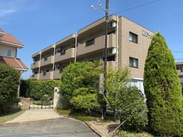 Fruitful B棟の物件外観写真