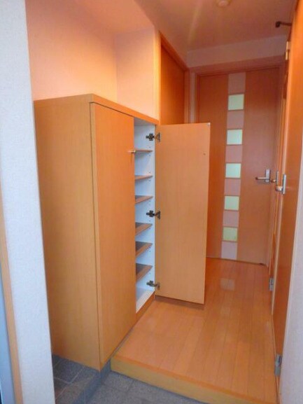 ループサイドの物件内観写真