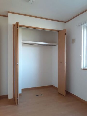 ウエストヒルズＣの物件内観写真