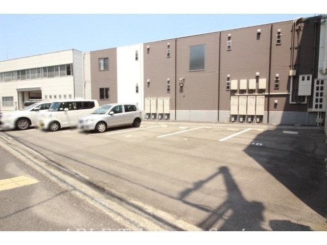 グランドマンションⅦの物件外観写真