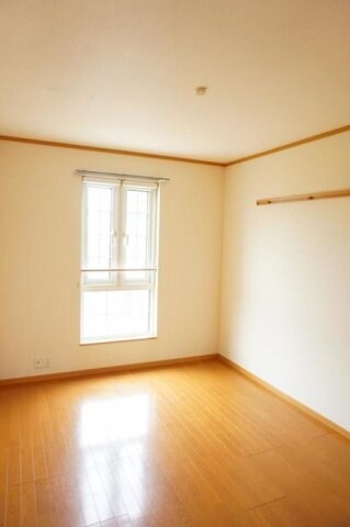 ラッキー　Ａの物件内観写真