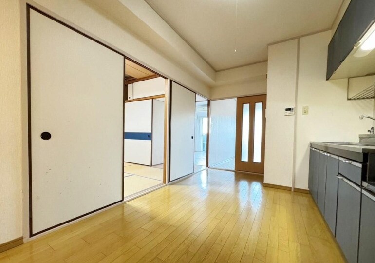 岩藤マンションの物件内観写真