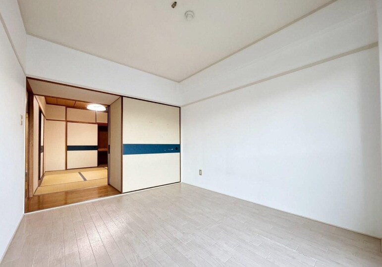 岩藤マンションの物件内観写真