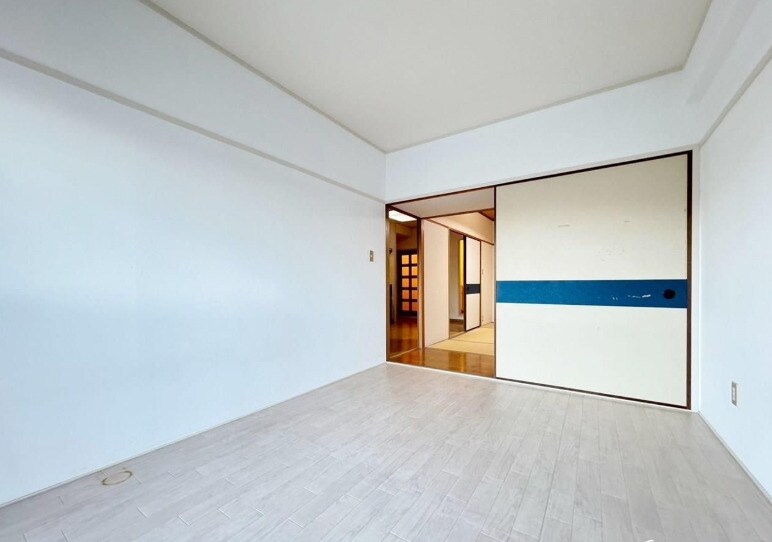 岩藤マンションの物件内観写真