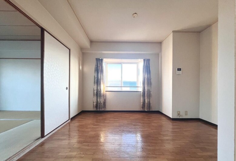 岩藤マンションの物件内観写真