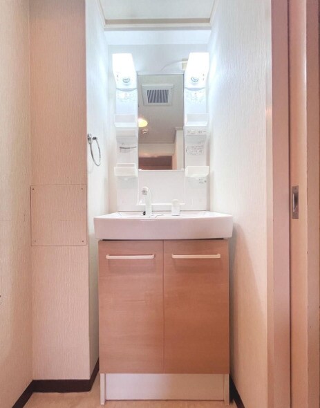 岩藤マンションの物件内観写真