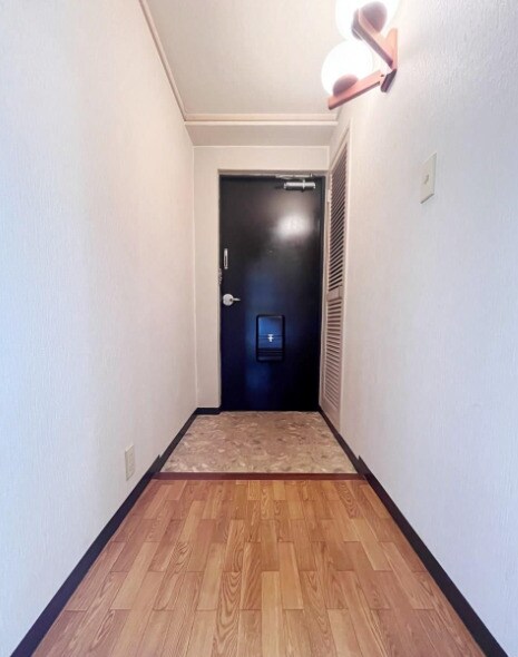 岩藤マンションの物件内観写真