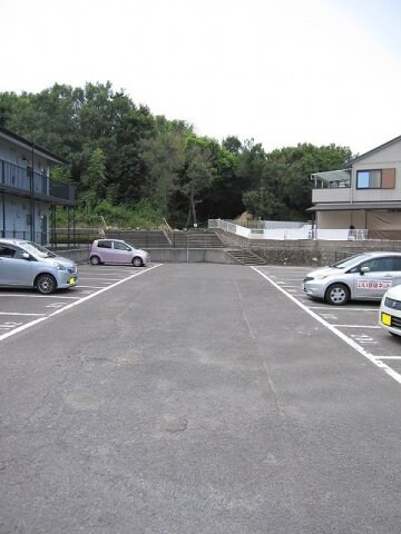 ニューシティー八栗口Ｂの物件外観写真