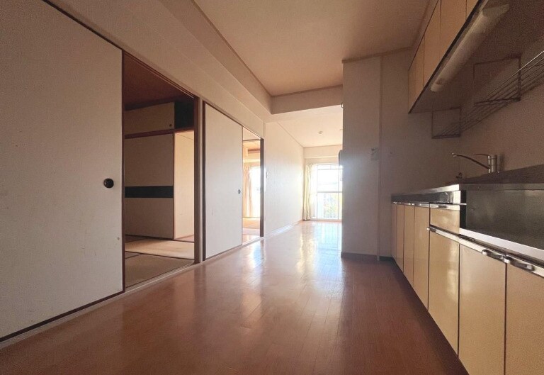 岩藤マンションの物件内観写真