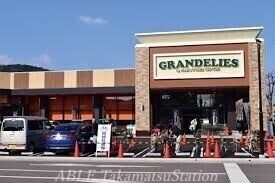 フローレス昭和町の物件外観写真