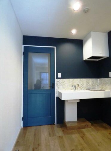 オレンジコート栗林の物件内観写真