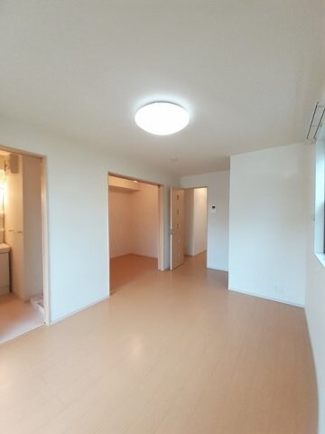 ラ・フォーレⅢの物件内観写真