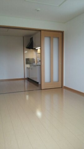 アベンシス７の物件内観写真