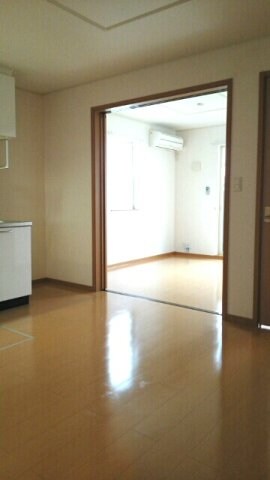 アベンシス７の物件内観写真