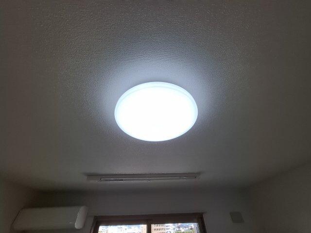 パラディー森塚の物件内観写真