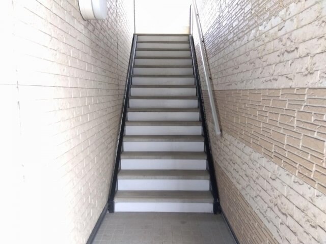 レオパレスルイーズ坂出の物件内観写真