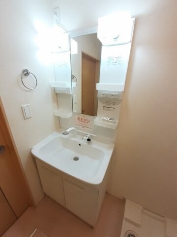 ルルディ　Ａの物件内観写真