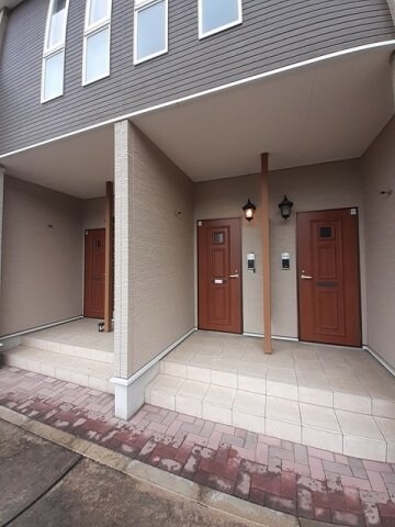 ベル・メゾン鶴市Ｂの物件外観写真