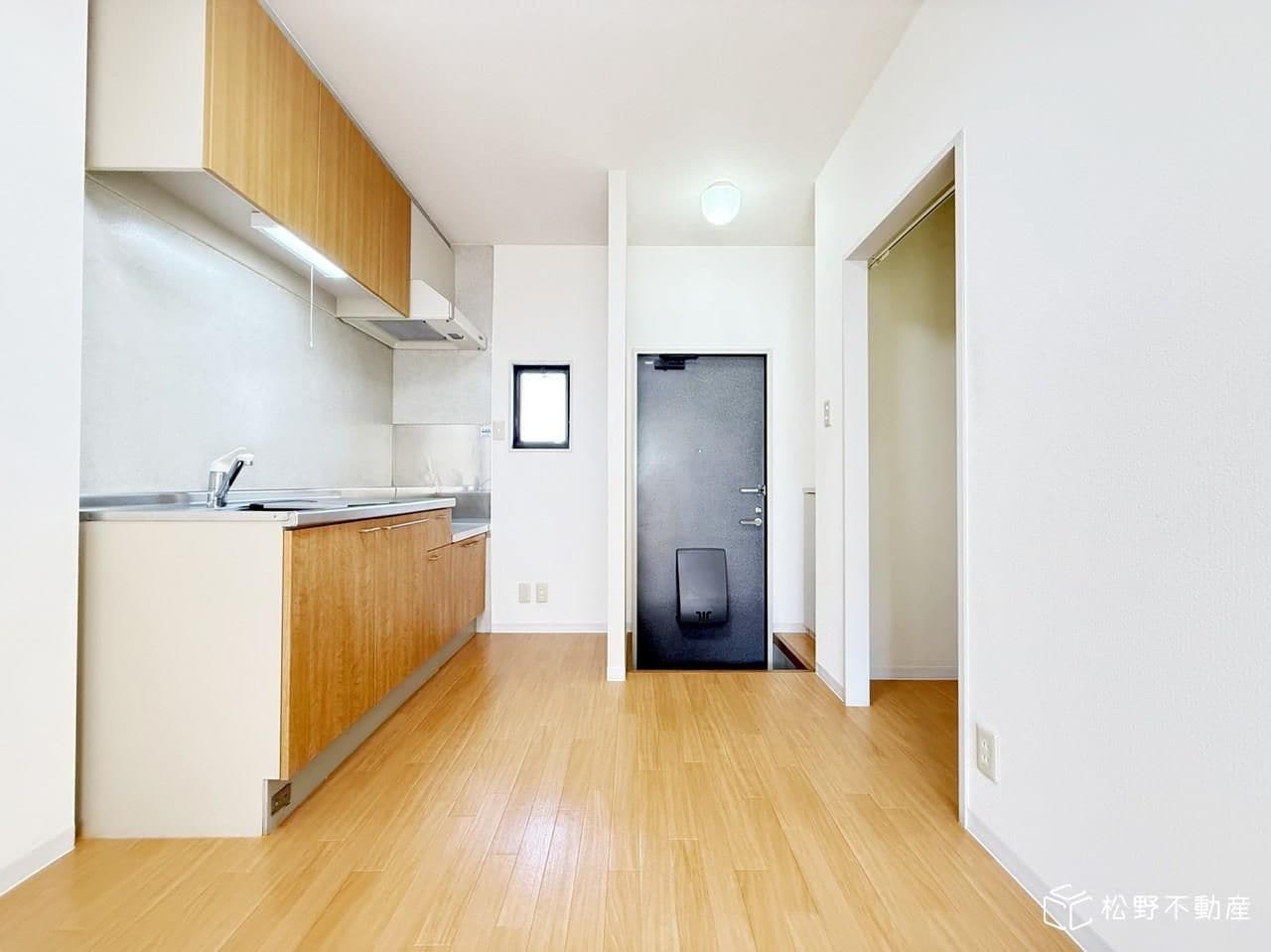 ロイヤルガーデン紙町の物件内観写真