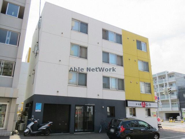 セイ・ルシードの物件外観写真