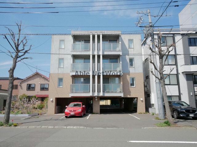 Ｇｅｎｏｖａ　ジェノバの物件外観写真