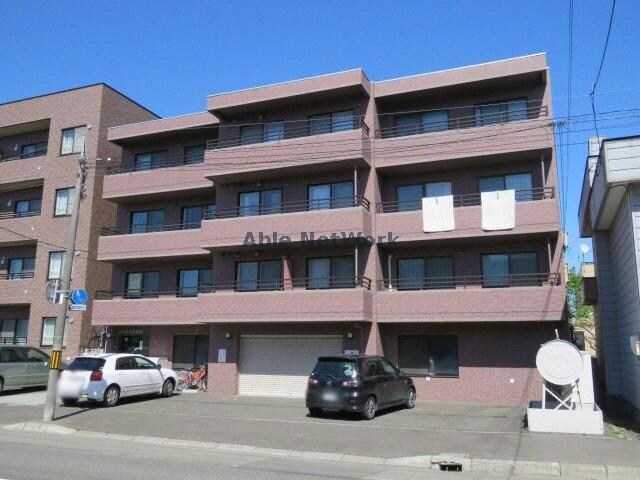 シャルル壱番館の物件外観写真