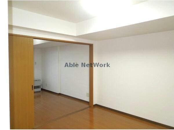 シャルル壱番館の物件内観写真