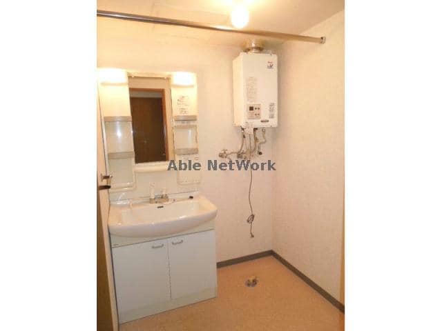 シャルル壱番館の物件内観写真