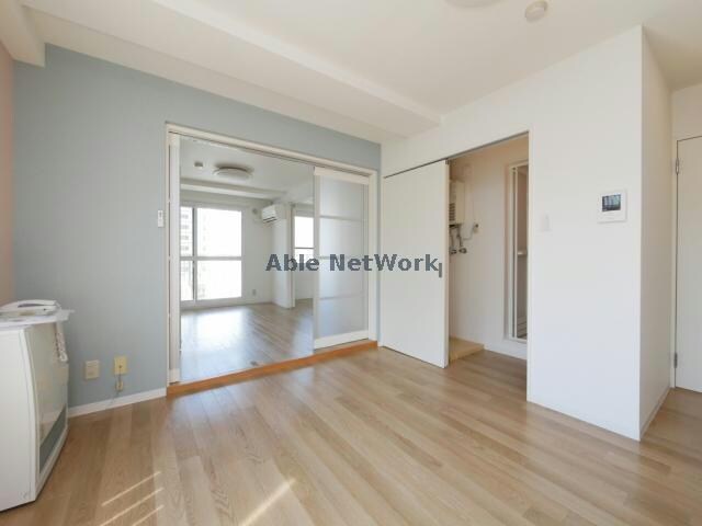 クリスタルファイブの物件内観写真