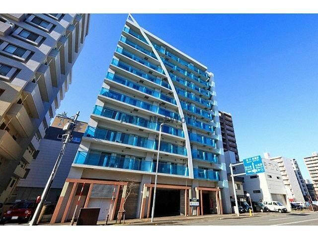 コローレ知事公館前の物件外観写真