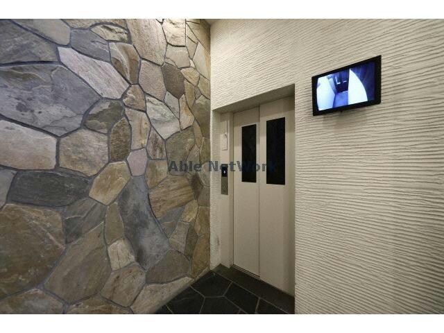 コローレ知事公館前の物件外観写真