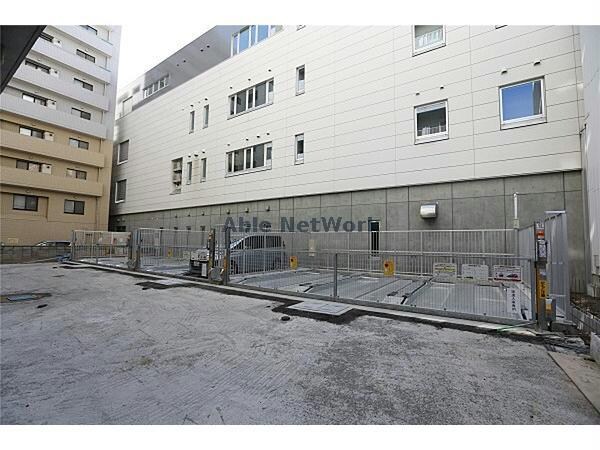 コローレ知事公館前の物件外観写真