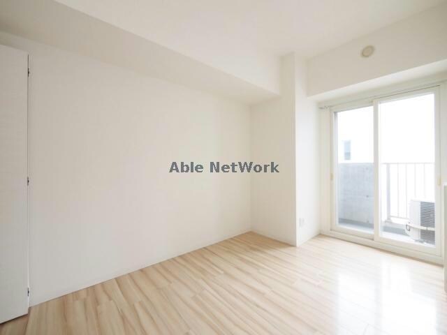 コローレ知事公館前の物件内観写真