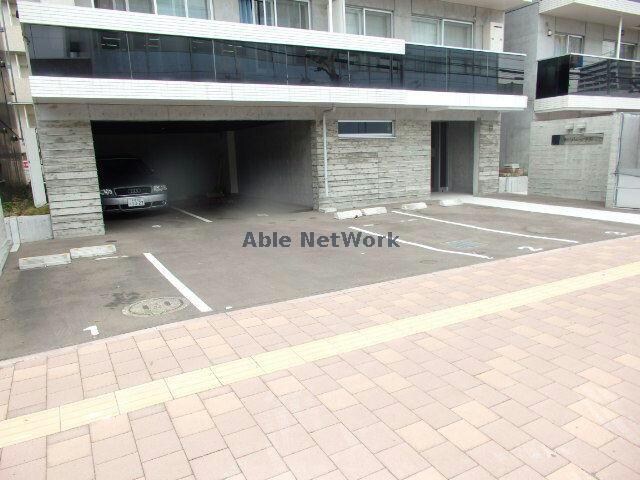 ヴィラアーバーナ桑園の物件外観写真