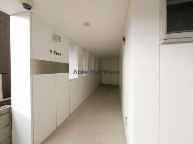 Y　Flatの物件外観写真