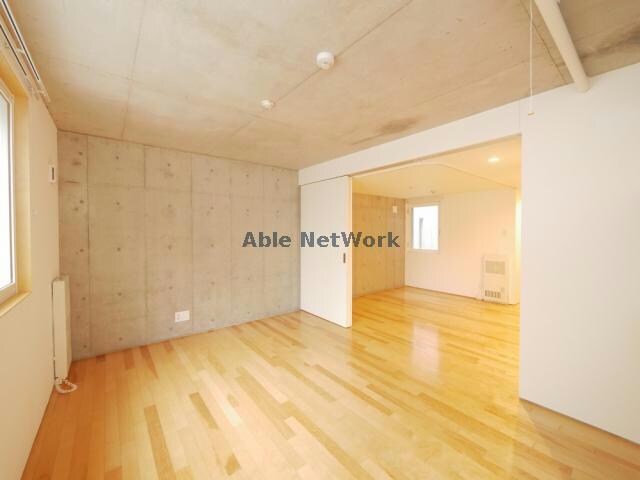 Y　Flatの物件内観写真