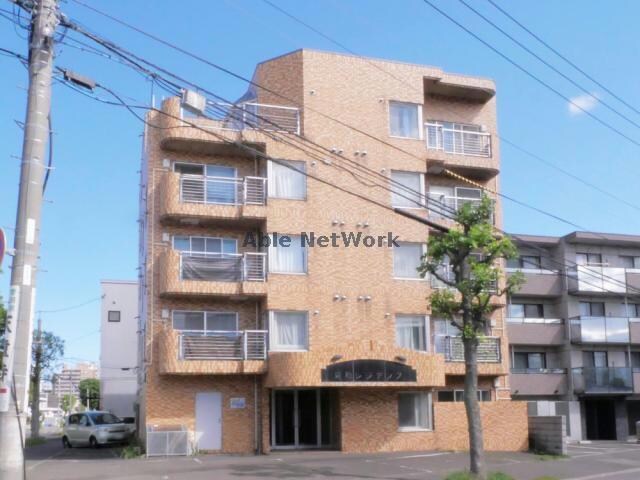 晃和レジデンスの物件外観写真