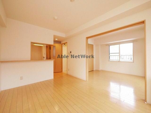 フォーシーズンズ植物園の物件内観写真