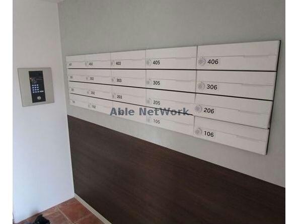 クルタ東区役所前の物件外観写真