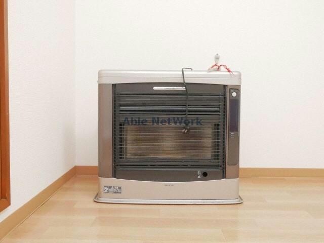 サンスイートヴィラの物件内観写真