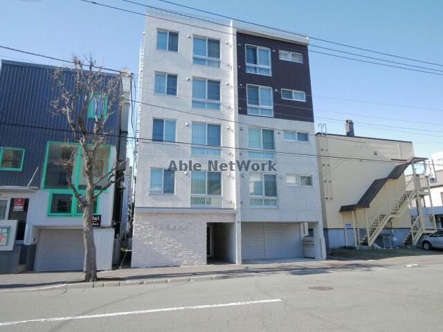 レガーロの物件外観写真