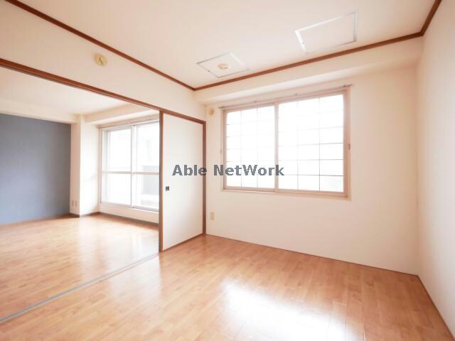 アルファスクエア北２３条の物件内観写真