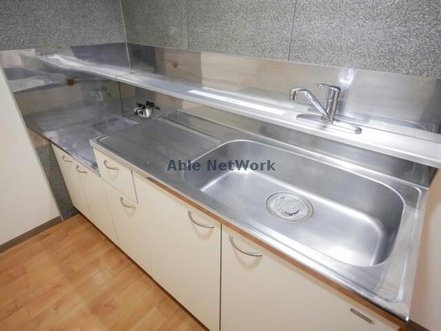 アルファスクエア北２３条の物件内観写真