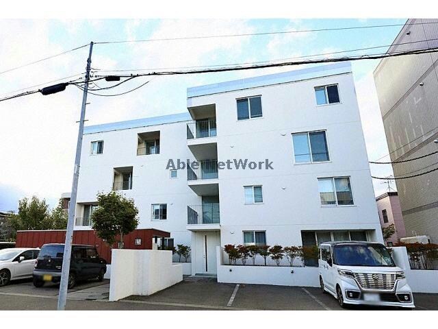 エミアスの物件外観写真